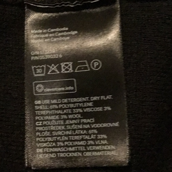 H&M Black and White Fine Knit Sweater Size M - Picture 7 of 7